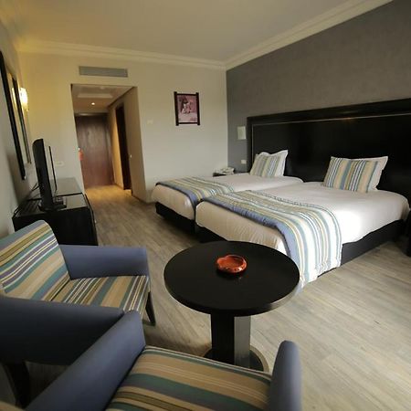 Hotel Suisse Καζαμπλάνκα Εξωτερικό φωτογραφία