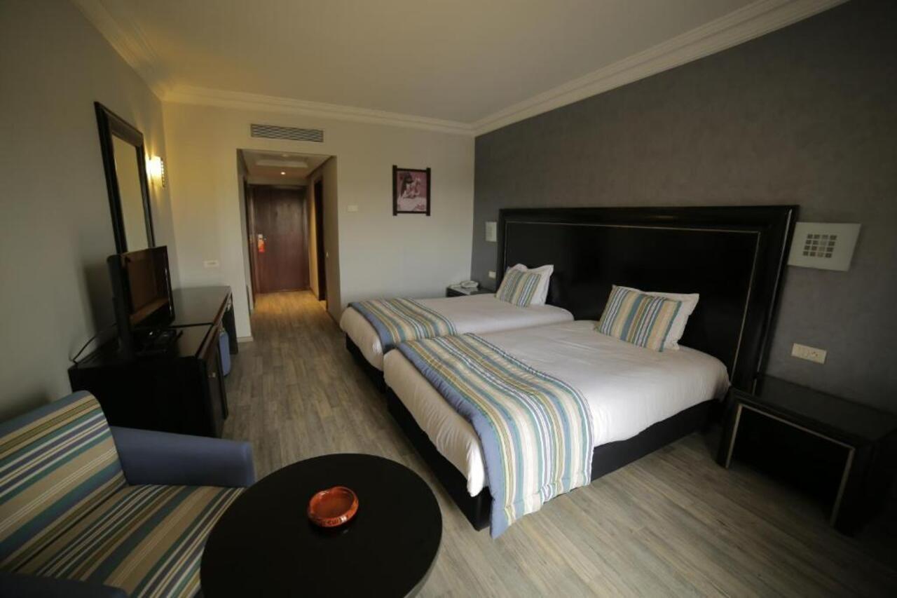 Hotel Suisse Καζαμπλάνκα Εξωτερικό φωτογραφία