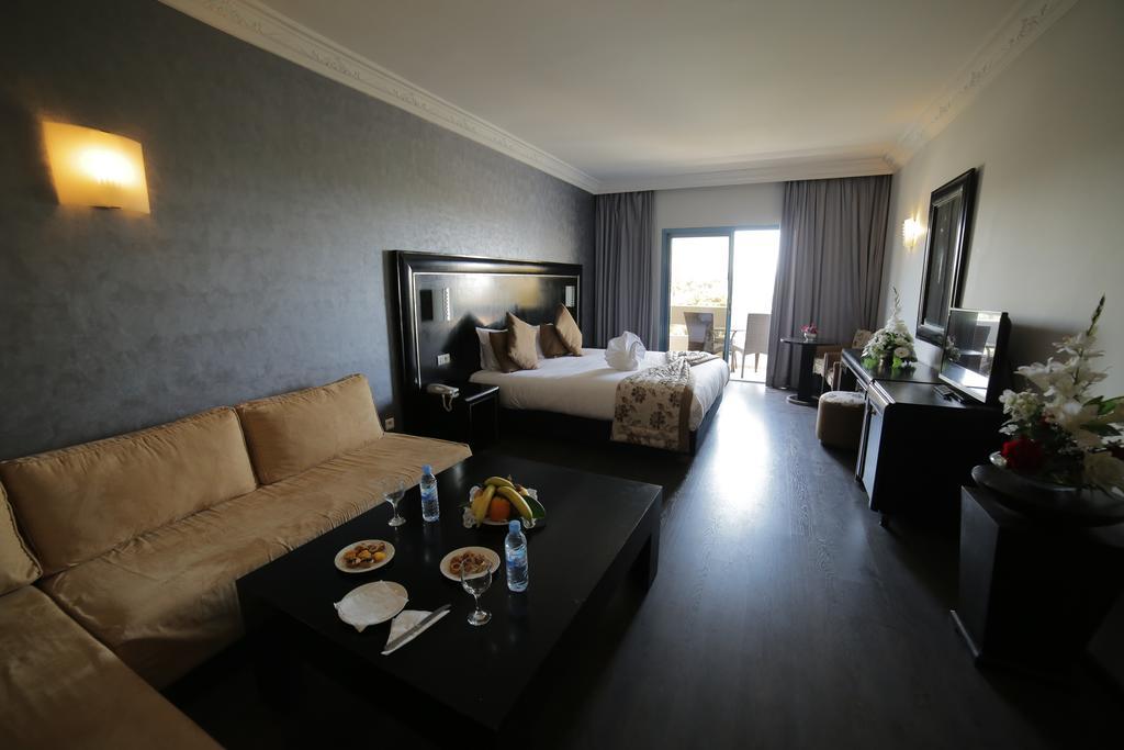 Hotel Suisse Καζαμπλάνκα Εξωτερικό φωτογραφία